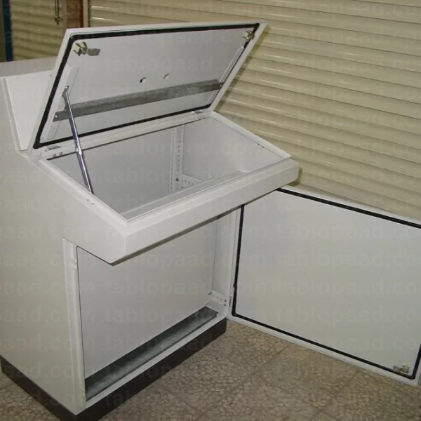 تابلو برق پیانویی صنعتی با طراحی مقاوم و استاندارد مناسب نصب در پروژههای برقرسانی